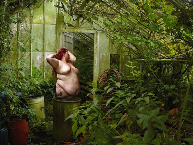 Julia-Fullerton-Batten-5