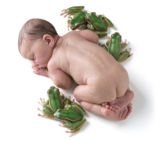 sam-jinks-at-art-stage-singapore-designboom-04