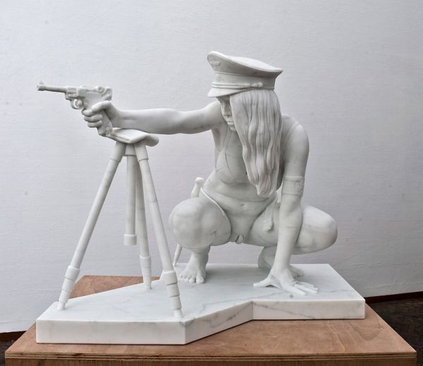 03a-figure-with-luger-and-nazi-regalia