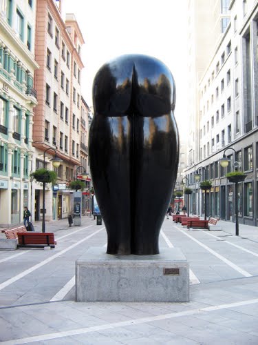 Culis momentalibus (en Oviedo).jpg