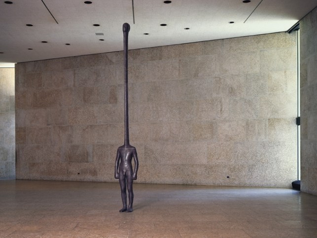 AntonyGormley01.jpg